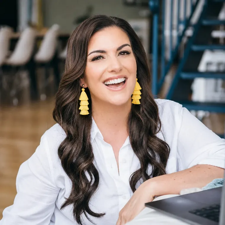 Amy Porterfield