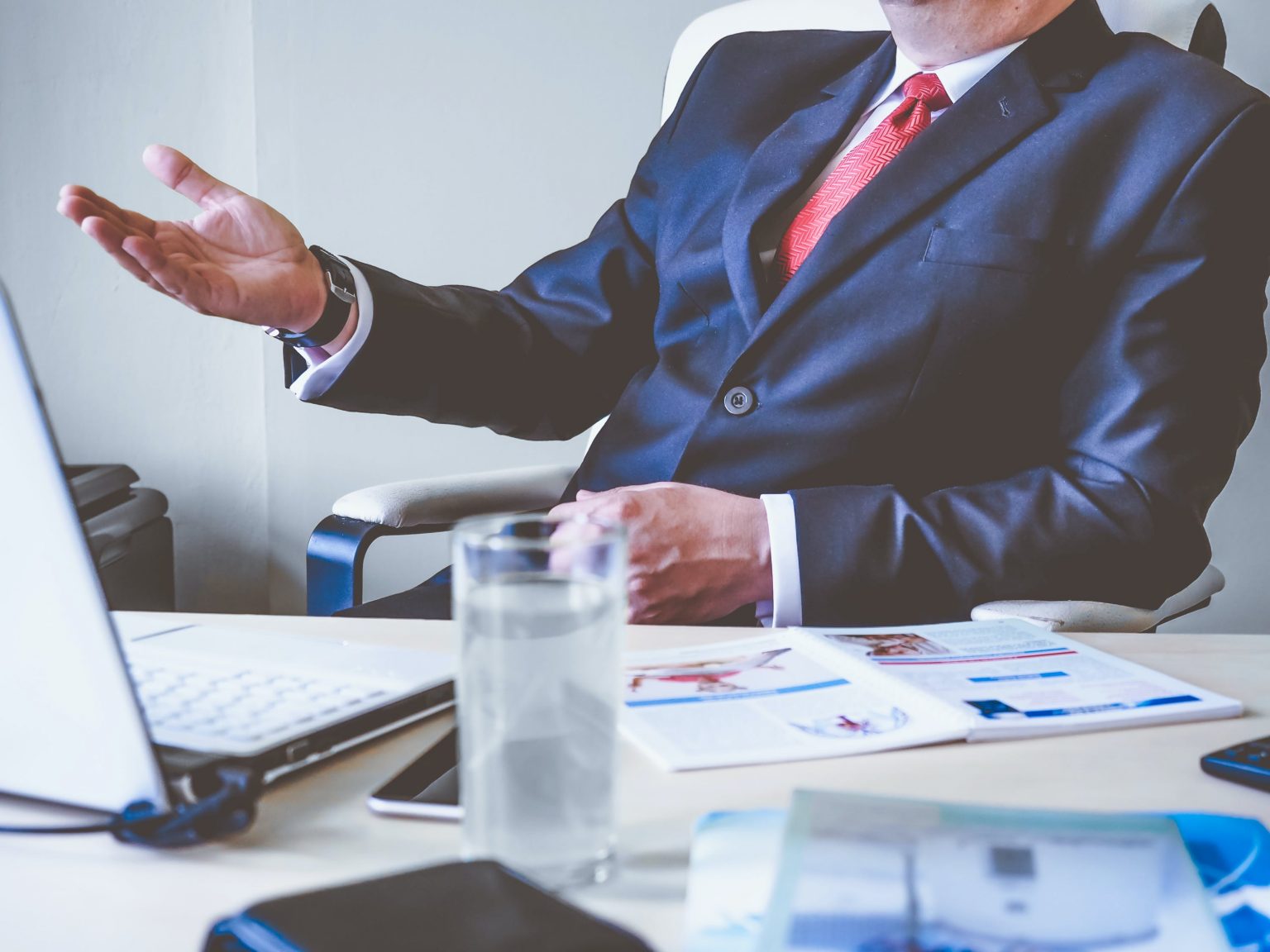 How to Establish Yourself as an Effective Virtual Leader Easyinar