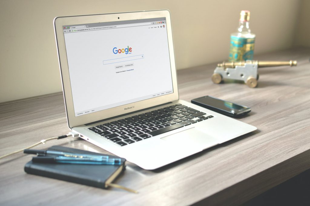 Use Google Ads to reach an audience that needs your content.